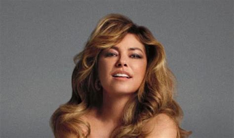 topless singer|Shania Twain, 57, unashamed as she poses naked in new。